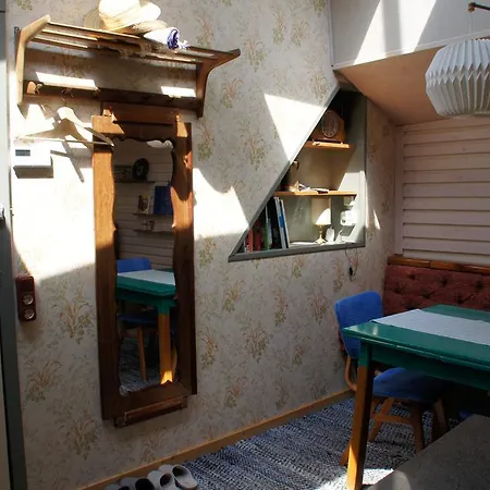 Boat & Breakfast Veinard Apartment
